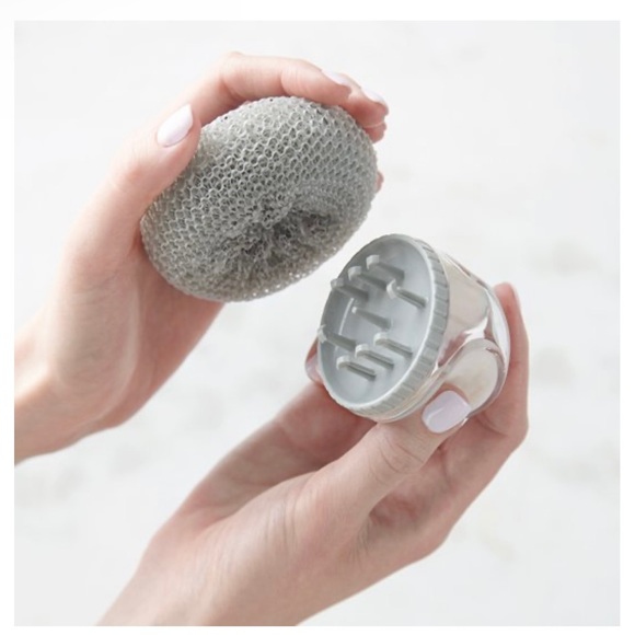 Norwex Reusable Handle with Mesh Dish Scrubber - Picture 3 of 7